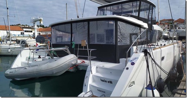 Twin Elli 5